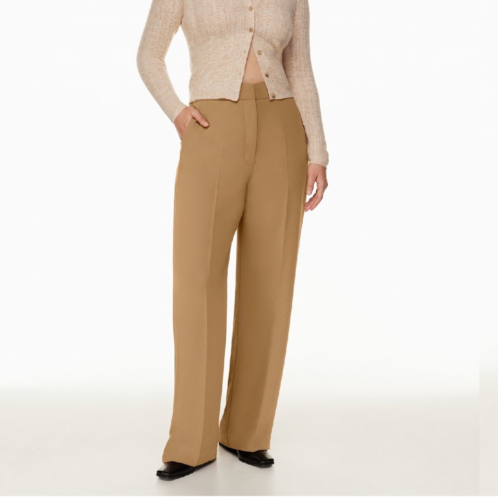 ARITZIA Wilfred Alanya Pant. Size Small. beige/Tan